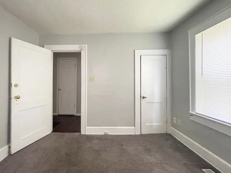 1711 & 1711 1/2 N Ball Ave. (Wynn Funds LLC) — Photo 6
