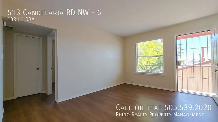Building Photo - 513 Candelaria Rd NW #6