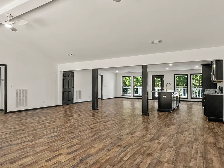 4165 E Lake Dr — Photo 13