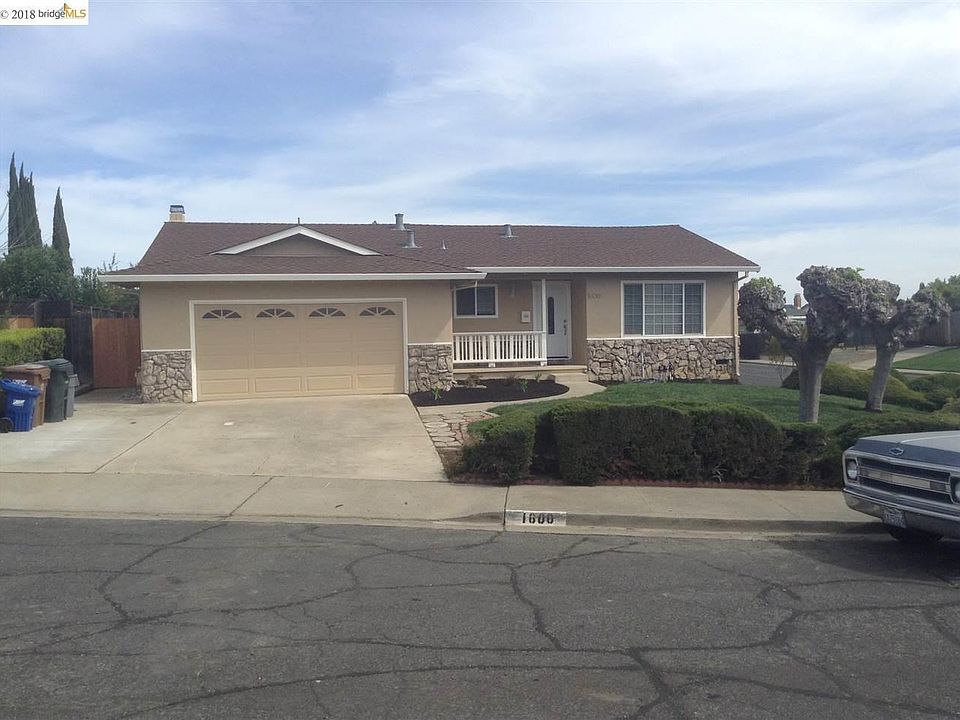 1st image of 1600 Santiago Ct