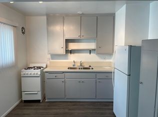 1616 E Sycamore Ave APT 1, El Segundo, CA 90245