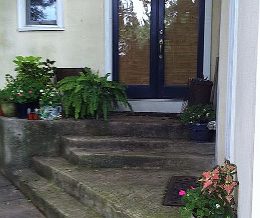 side entrance