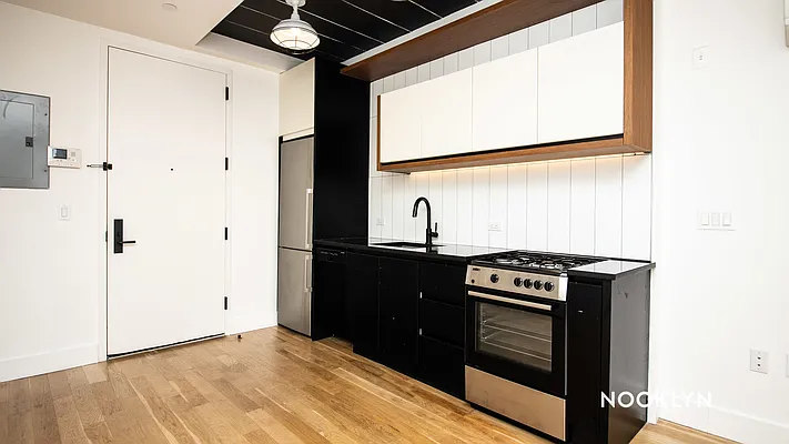 Rented by Nooklyn NYC LLC | media 63