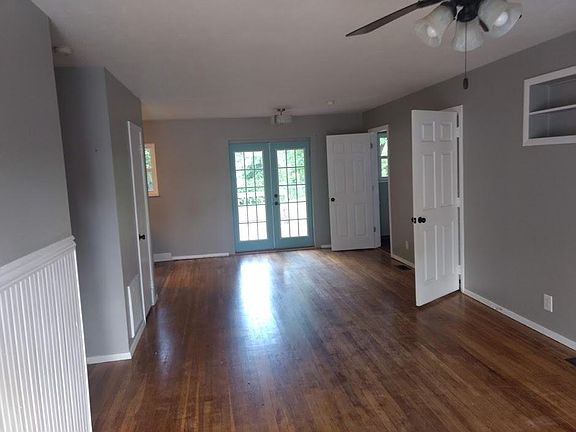 2nd image of 4006 Prescott Dr