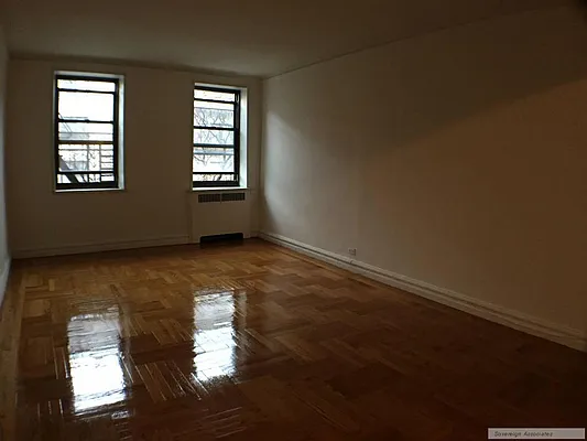 Rented by Sovereign Associates | media 25