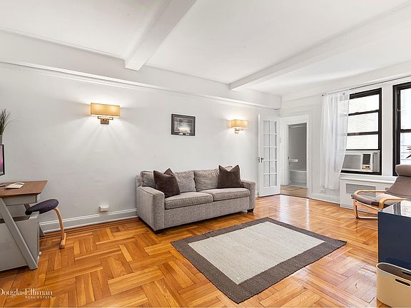 4th image of 110 W 86th St APT 11E