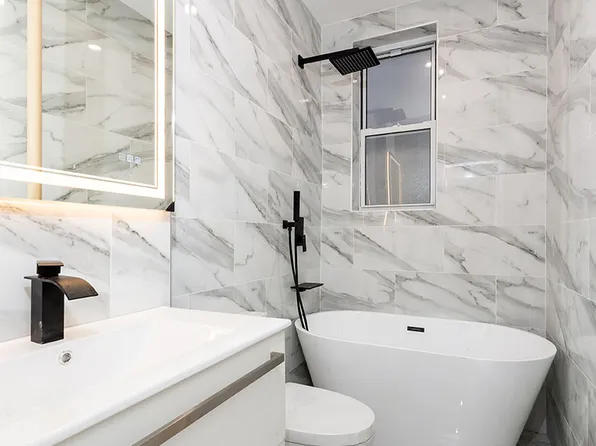 88 Brooklyn Avenue image 5 of 11