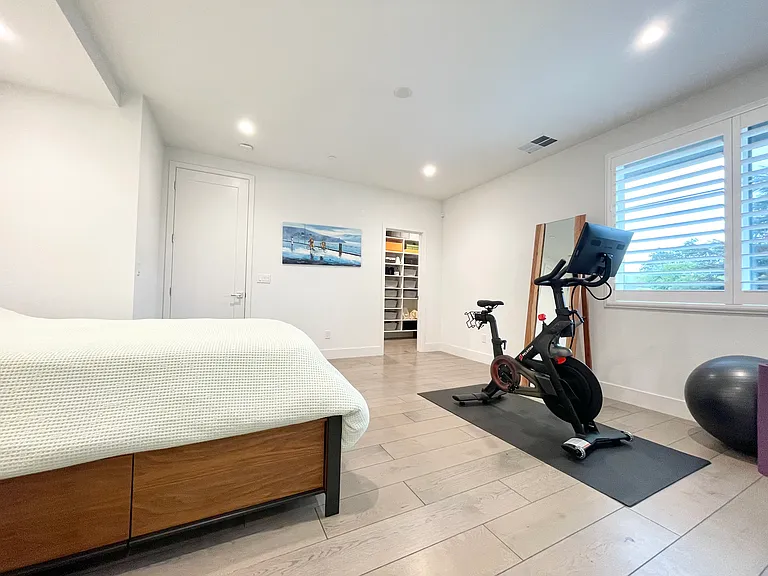 15036 Briggs Ct — Photo 6