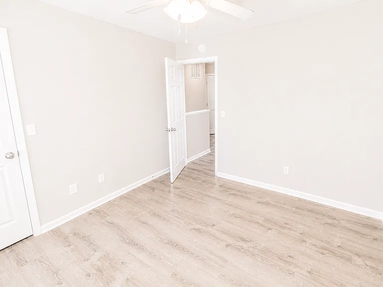 1306 Godas Dr — Photo 26