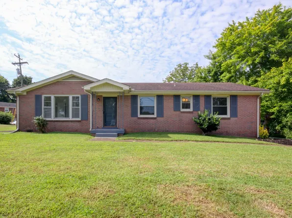 2128 Memorial Dr, Clarksville, TN 37043