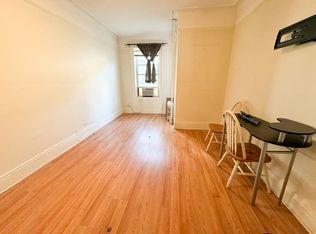 34-11 37th St #2REAR, Long Island City, NY 11101