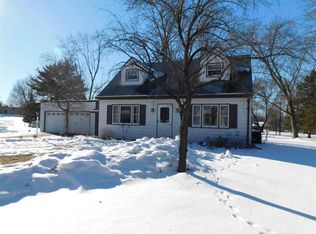 10638 Pearl St, Roscoe, IL 61073