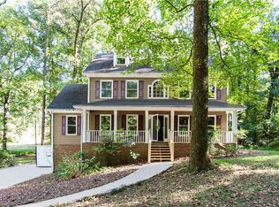 1954 Raintree Ct, Snellville, GA 30078