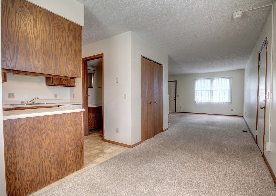 1st image of 2517 Leeper Dr #14932516
