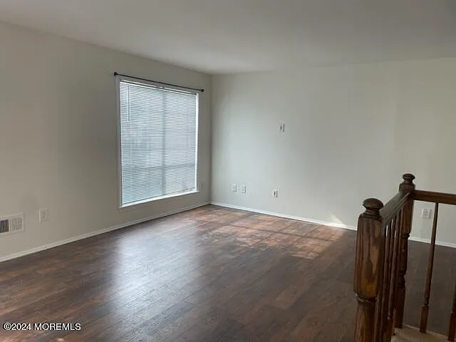 76 Foxwood Pl — Photo 5