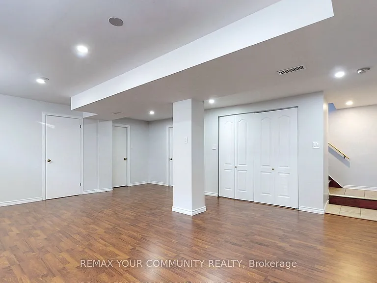 41 Shropshire Dr #BASEMENT — Photo 7
