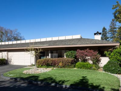 71 Bay Tree Ln, Los Altos, CA, 94022