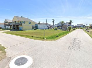 4118 Grayson Dr, Galveston, TX 77554