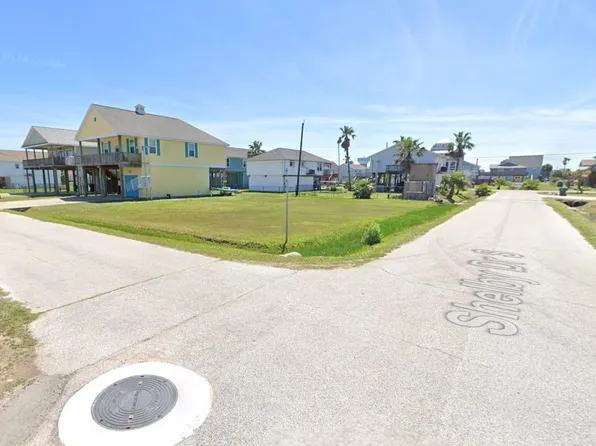 4118 Grayson Dr, Galveston, TX 77554
