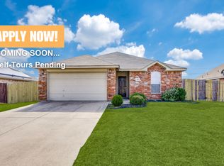 509 Bretts Way, Burleson, TX 76028