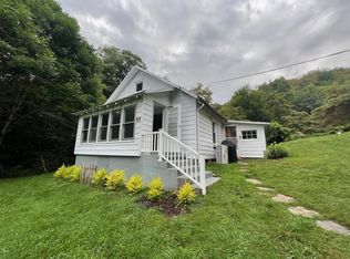 289 Johns Mountain Rd, Vilas, NC 28692