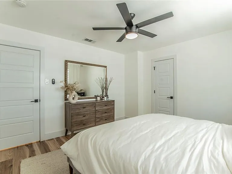 5702 Whitebrook Dr — Photo 13