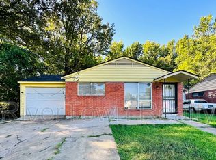 319 Delta Rd, Memphis, TN 38109