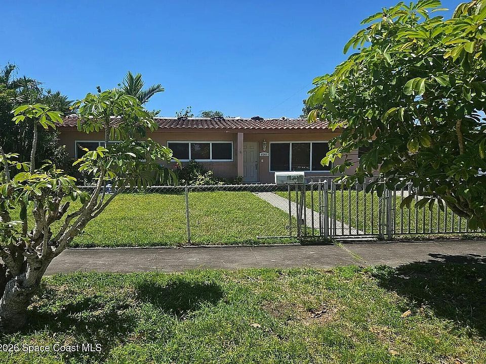 1st image of 6240 NW 112th Ter