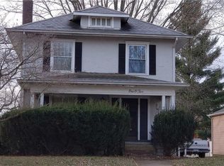 102 E Winter Ave, Danville, IL 61832