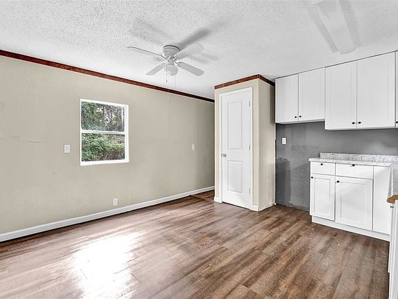 4th image of 289 County Road 2219