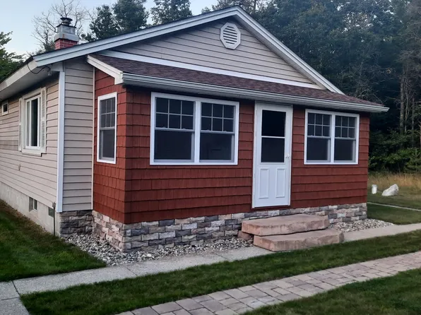 2760 County Road 612, Lewiston, MI 49756