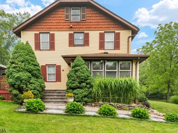 159 Oak Ridge Rd, West Milford Twp., NJ 07438