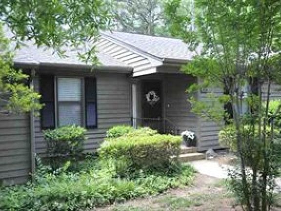 2nd image of 956 Cranberry Cir #52-C