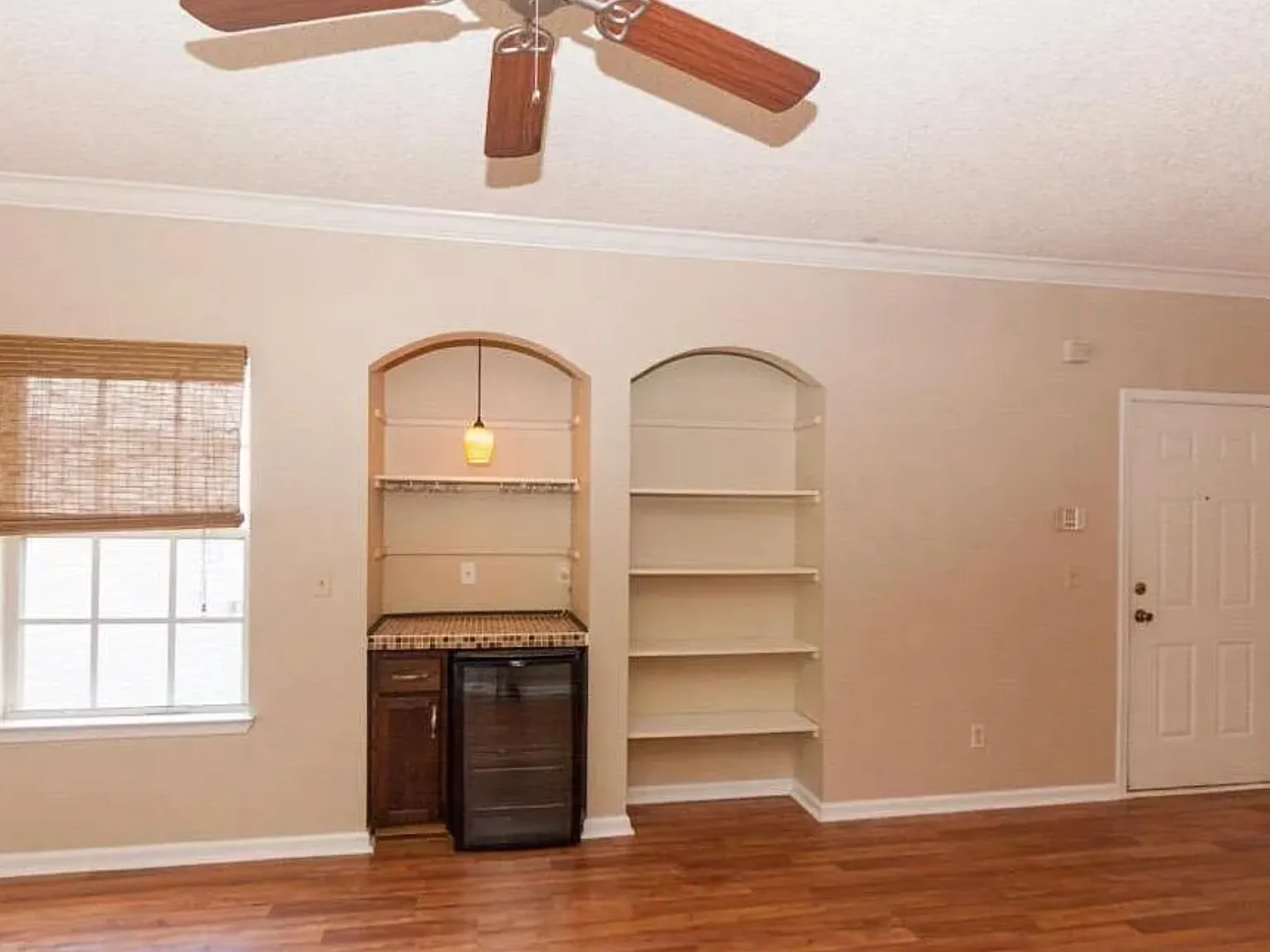 1 bed, 775 sqft, $1,250 — Photo 2