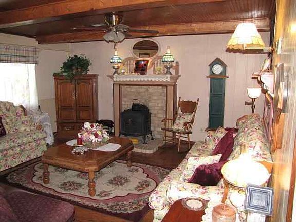 3rd image of 841 County Road 835