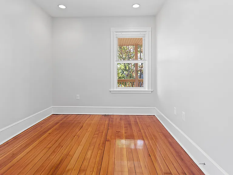 510 Talbot Ave #3 — Photo 13