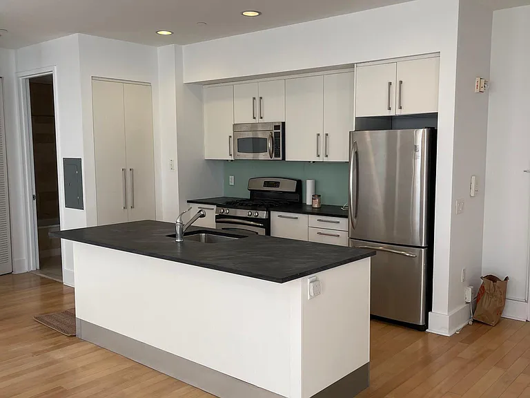 4 Beacon Way #904 — Photo 2