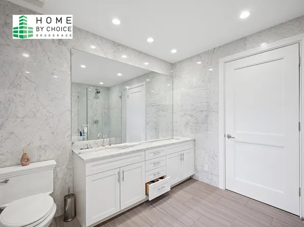 433 West Broadway image 13 of 17