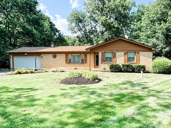 8904 Camby Rd, Camby, IN 46113