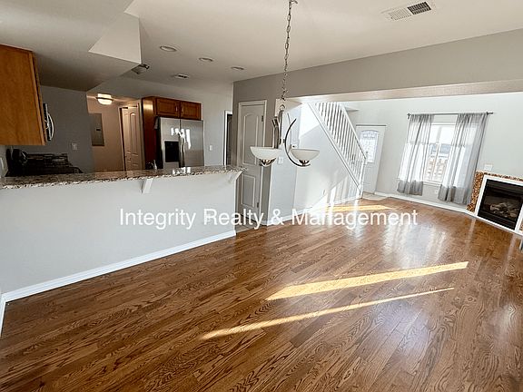 3rd image of 4001 E 16th Ave