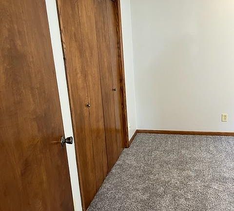 5th image of 1812 B St #3