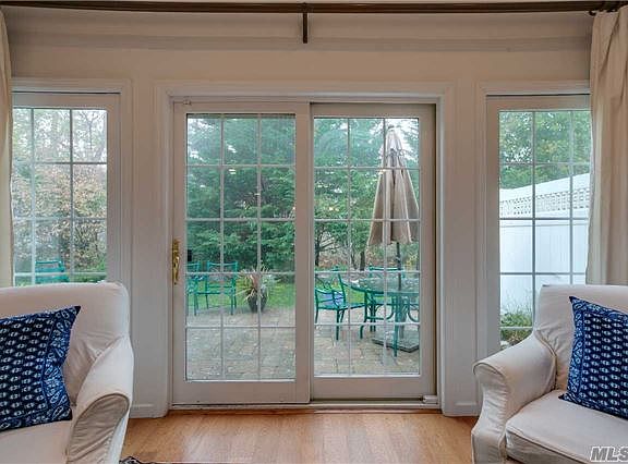 4th image of 129 Pond View Dr