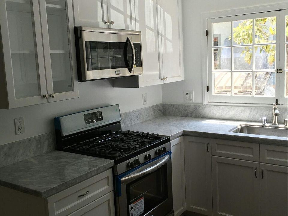 1st image of 1241 21st St