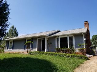 3530 Oxford Hill Ct, Charlotte, NC 28269