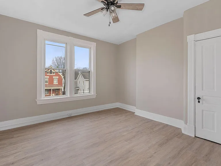 Front of the house bedroom