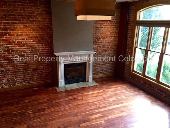 4th image of 120 Elati St