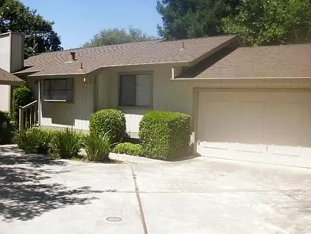 7545 Latour Ln photo 1