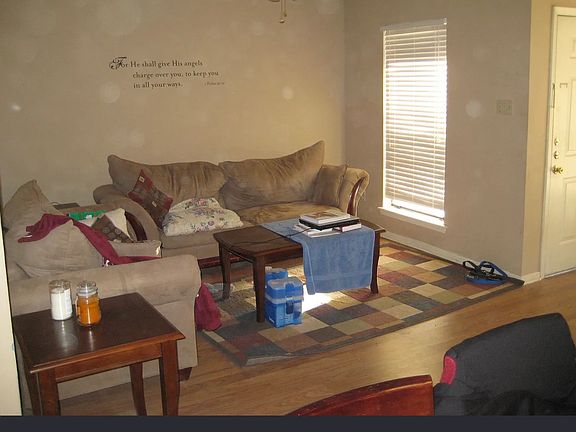 2nd image of 725 San Benito Dr #A