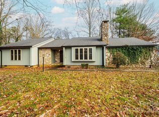 3250 15th St NE, Hickory, NC 28601