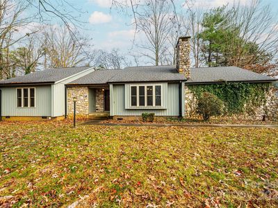 3250 15th St NE, Hickory, NC, 28601